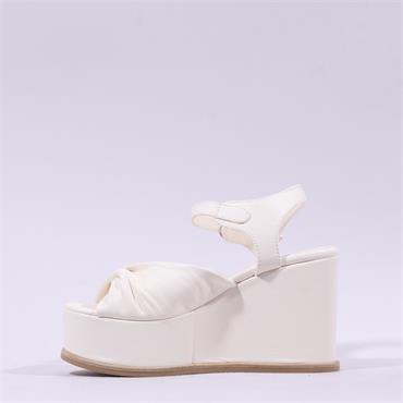 Marco Moreo Buenos Aires Platform Sandal - Cream Leather